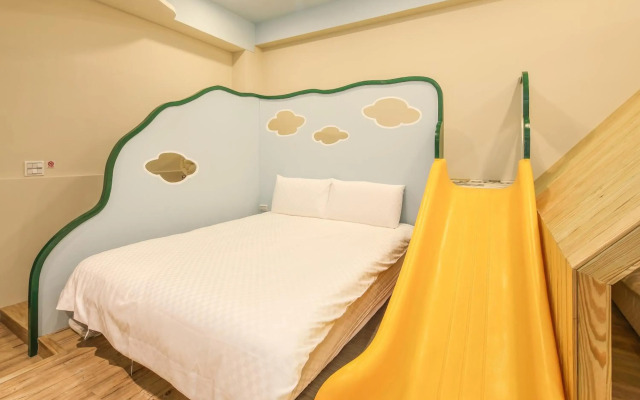 Happiness Yes Inn