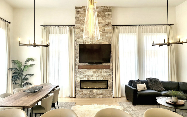 Deadwood Dicks Hotel