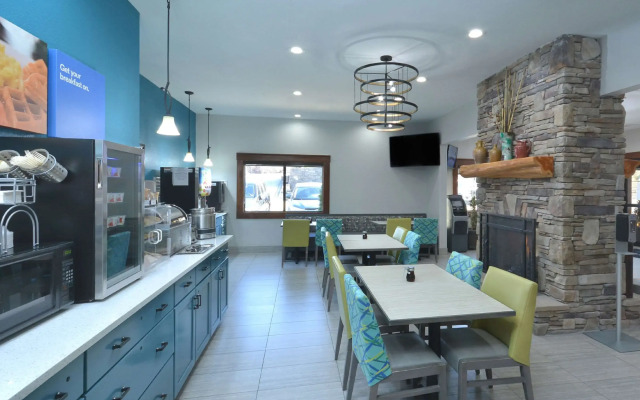 Brookstone Lodge near Biltmore Village, Ascend Hotel Collection by Choice Hotels International