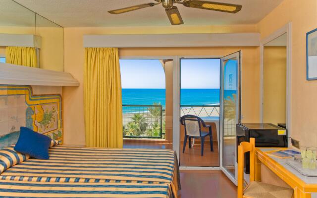 Playavera Hotel - Naturist Friendly