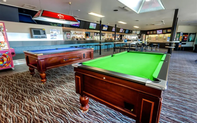 Foreshore Hotel