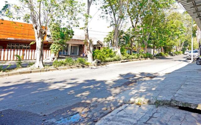 Oyo 91558 Y 5417 Homestay Syariah