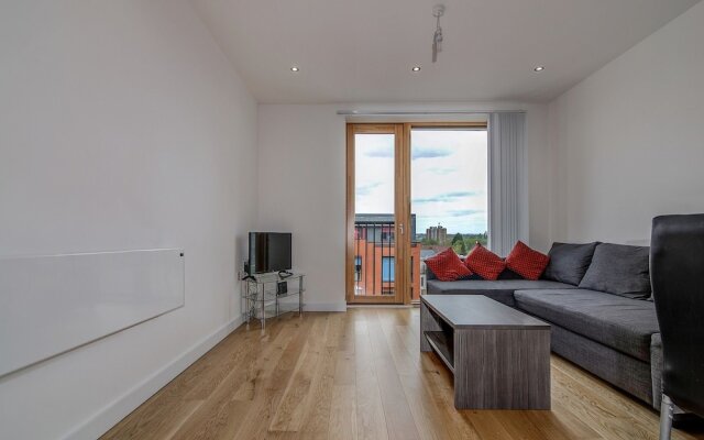 409 Chapel Street &#183; Stylish, Clean 1 Bedroom Flat for 4