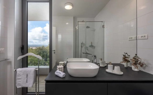 Villa Luxor With Heated Pool