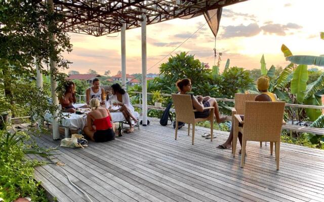 The Hide Hostel at Canggu - Adults Only