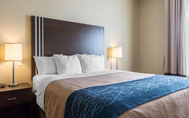 Comfort Inn & Suites