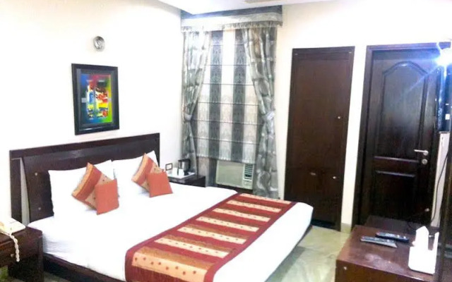 Hotel Sun City by OYO