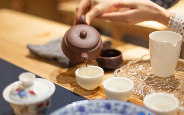 Mingjing International Hotel