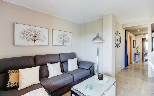 Duplex Apartment in Palau-saverdera