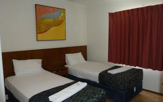 Cullen Bay Resort