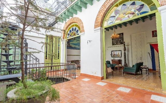 Casa Vieja