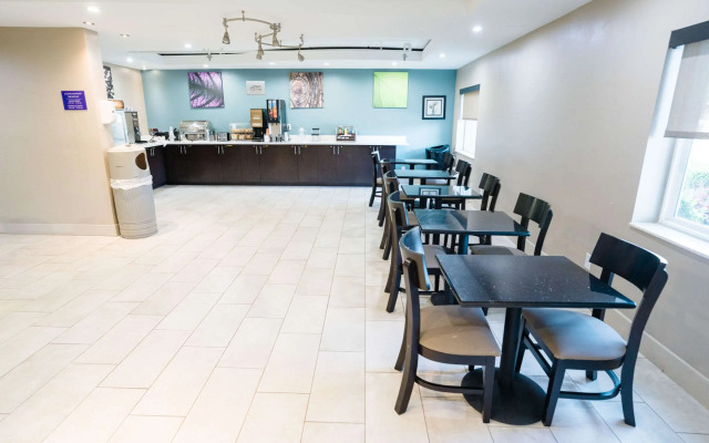 Sleep Inn & Suites Knoxville West