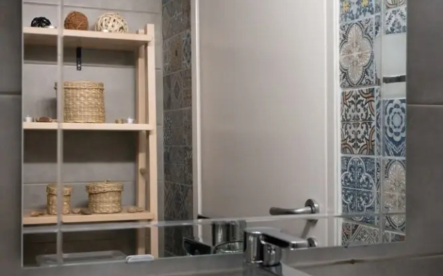 Modern Apartment In The Heart Of Plaka