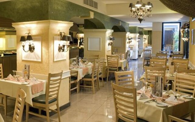 Hotel Santana