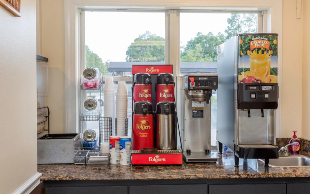 Knights Inn Statesboro