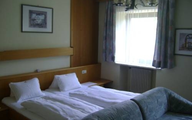Berghof, Pension