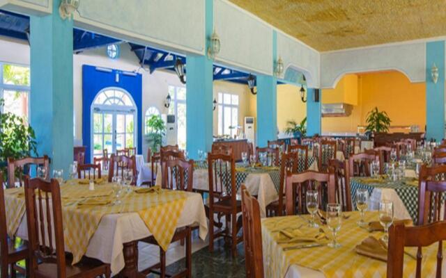 Villa Tropico