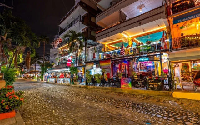 Zona Romantica Monyxbnb
