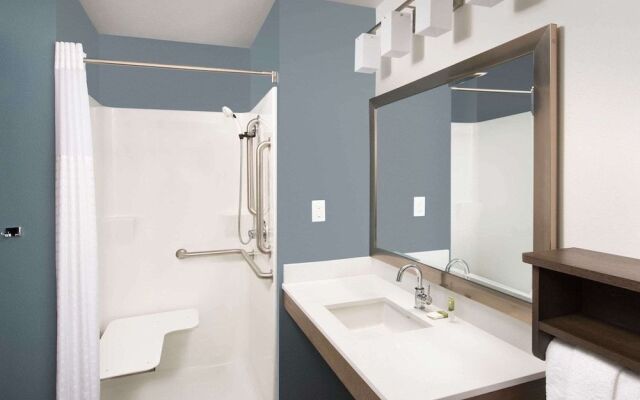 WoodSpring Suites Columbus Fort Benning Bldg. 2