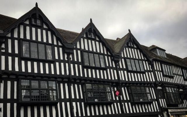 The Three Gables