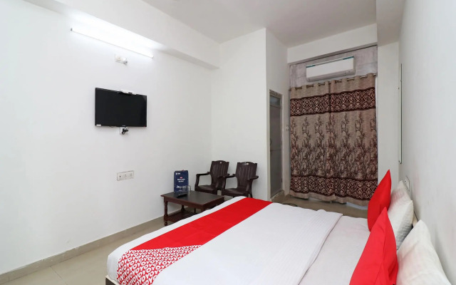 Shree Ram Palace By OYO Rooms