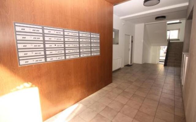 Red Apartament