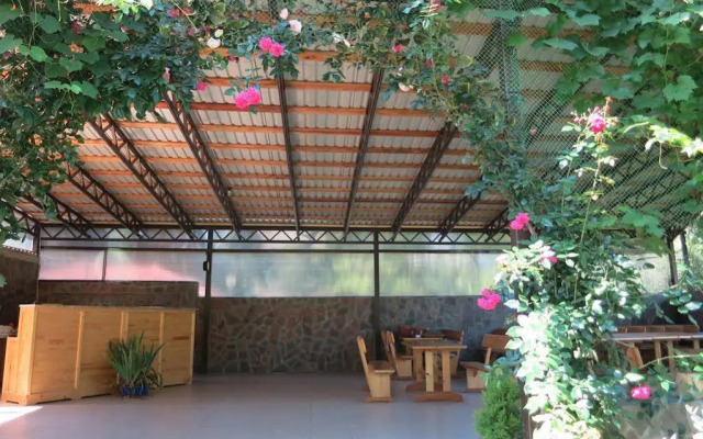 Dobry Kit Guest House