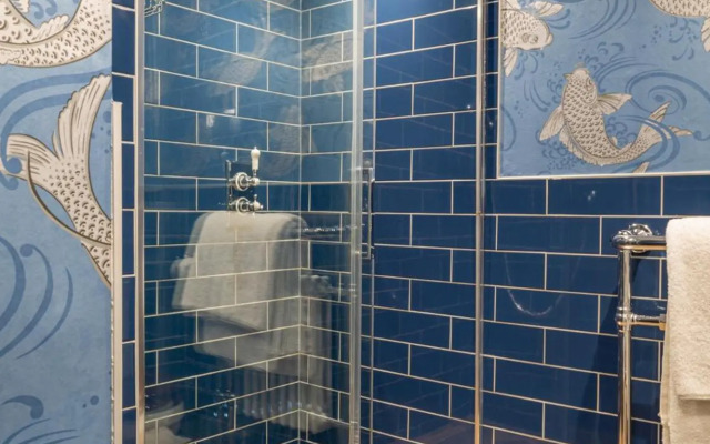 The Queensberry Hotel