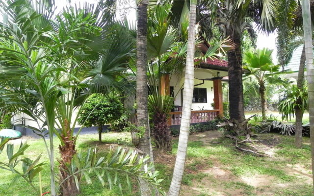 Naya Bungalow