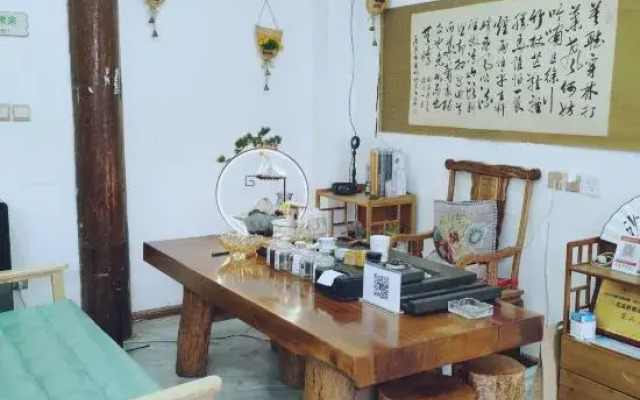 Huayiran Friends and Duxing Custom Homestay