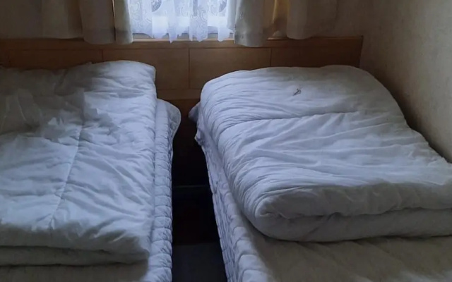 Beautiful 3-bed Static Caravan in Skegness