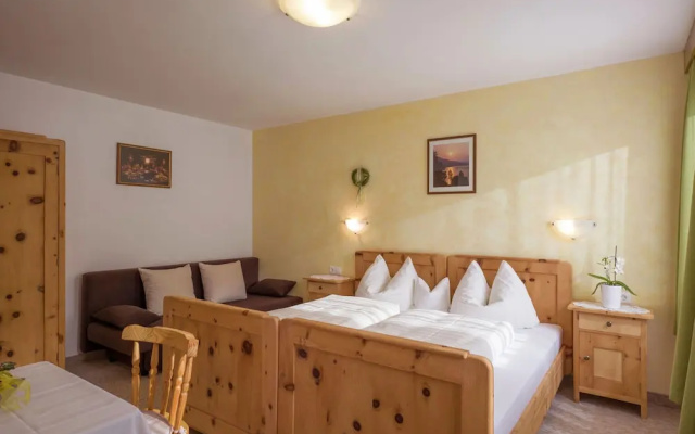 Cozy Apartment in Gmünd near Ski Area