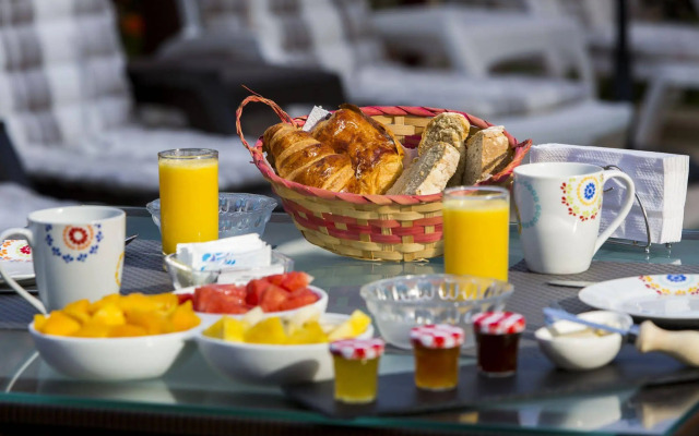 Villa Botero By Casa Mojito B&B