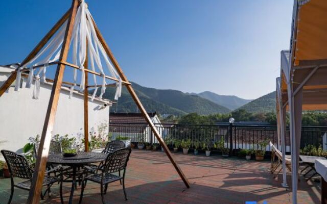 Shanquan Resort Hotel