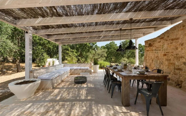 311 Villa con Piscina ad Ostuni