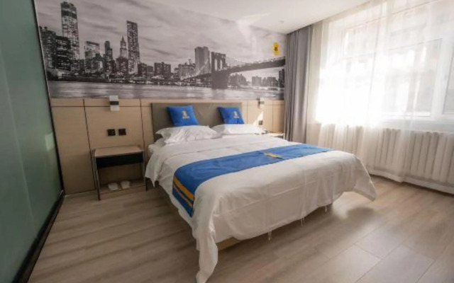 Super 8 Hotel(Changchun Railway Station )