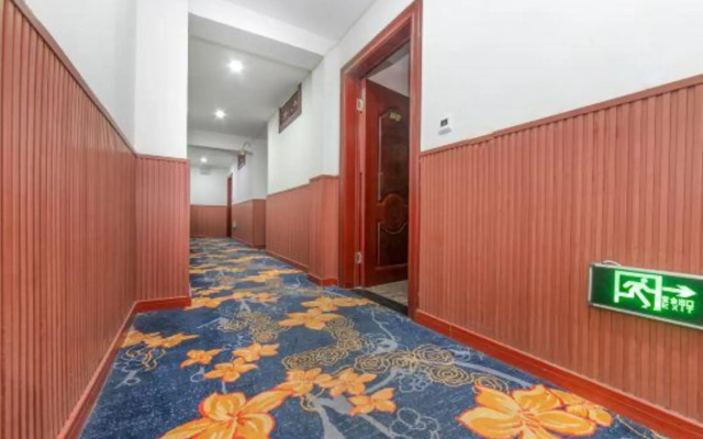 Chongqing Zhijia Hotel (Jiangbei International Airport Nanhua Middle School)