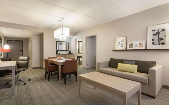 Country Inn & Suites by Radisson, Bloomington at Mall of America, MN