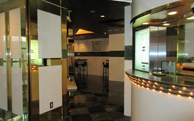 HOTEL G7 - Adults Only