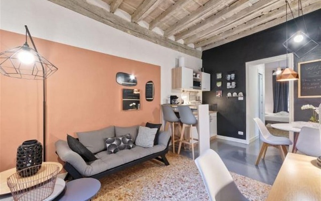 Torino S. Ottavio Chic Style Flat