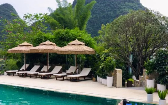 Yangshuo Huaxin Hotel – Pool – Guilin