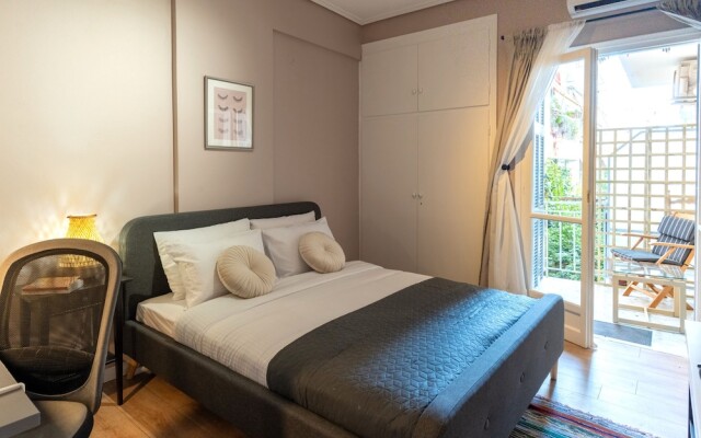 Phaedrus Living Luxury Studio Nea Smirni