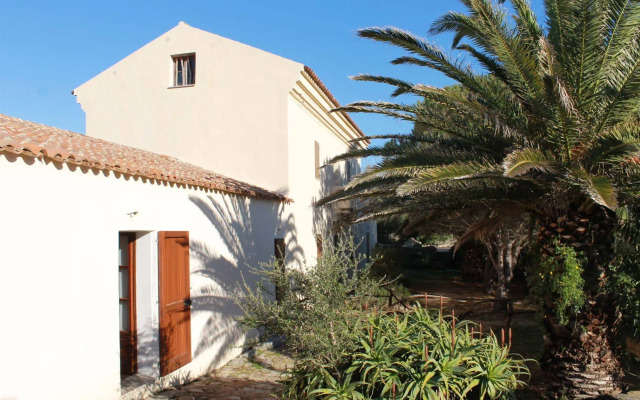 Rena Garden Apartments