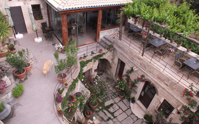 Meleklerevi Cave Hotel
