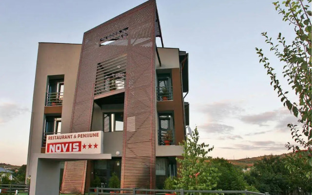 Pensiunea Novis