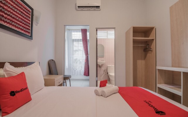 RedDoorz Syariah Plus @ Banjarbaru