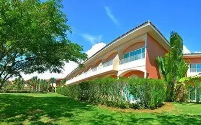 Embassy Suites by Hilton Los Marlins - Hotel & Golf Resort - фото 3