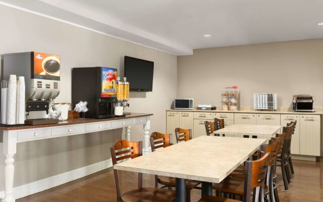 Travelodge Suites by Wyndham Saint John