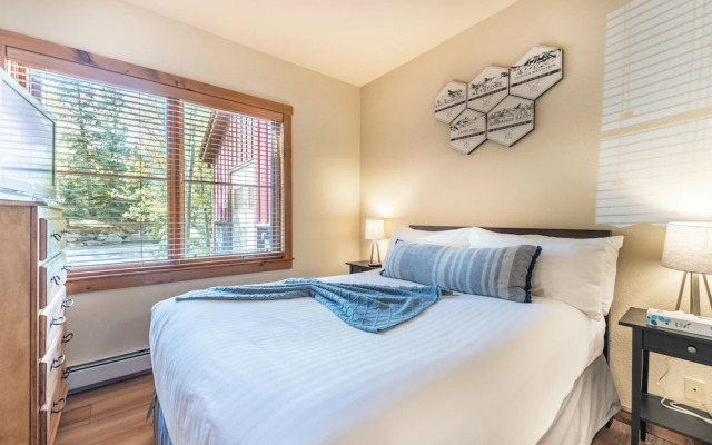 Seasons at Keystone #1836