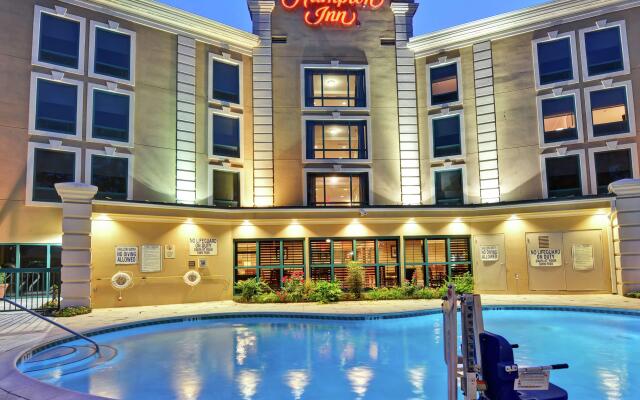 Hampton Inn Charleston-North